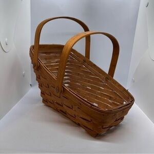 VTG 1993 Longaberger Fruit or Vegetable Basket with 2 Handles Plastic Protector